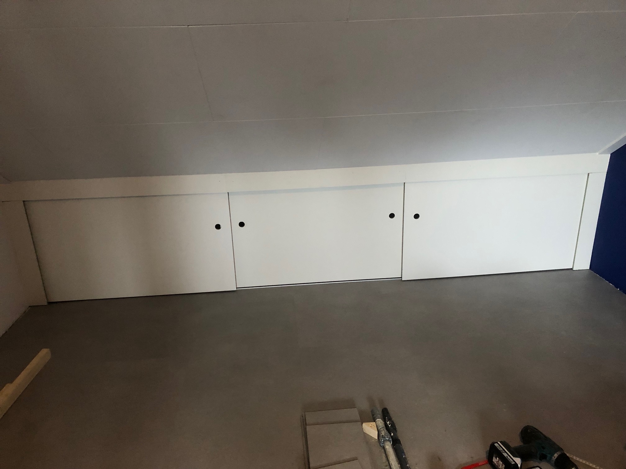 schuifdeuren, schuine wand